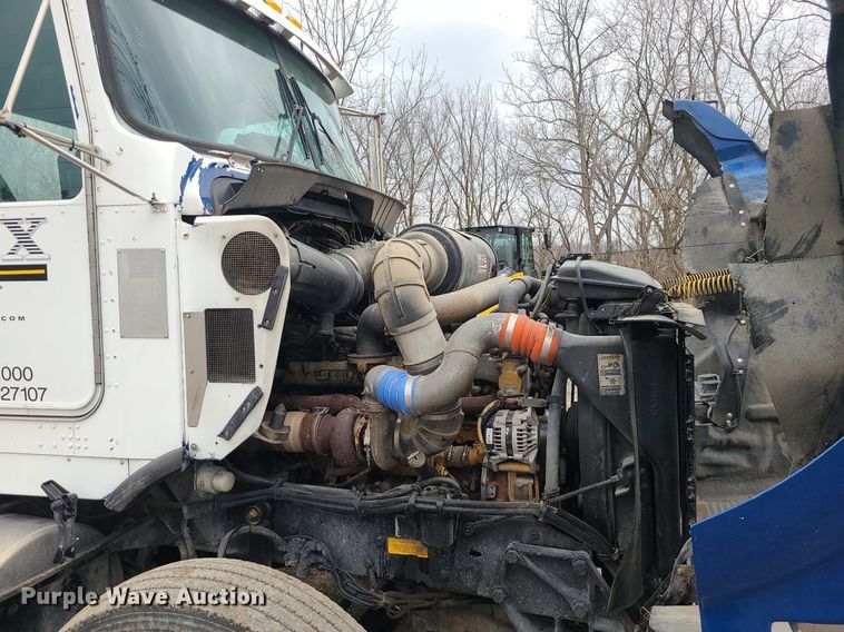 image for item DR7867 1998 Kenworth T800 dump truck