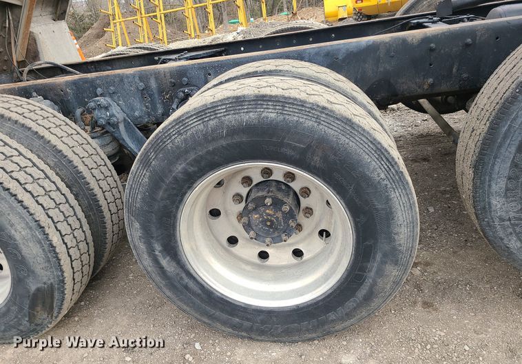 image for item DR7867 1998 Kenworth T800 dump truck