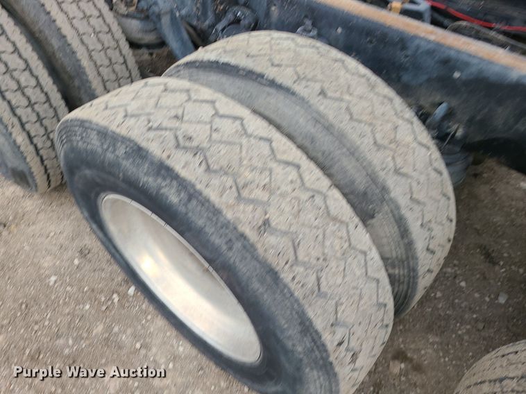 image for item DR7867 1998 Kenworth T800 dump truck