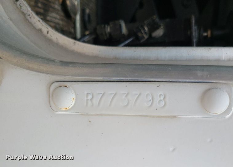 image for item DR7867 1998 Kenworth T800 dump truck