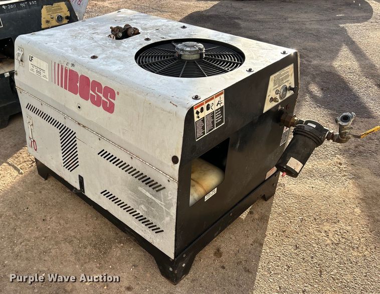 image for item DS0818 Boss Bullet air compressor
