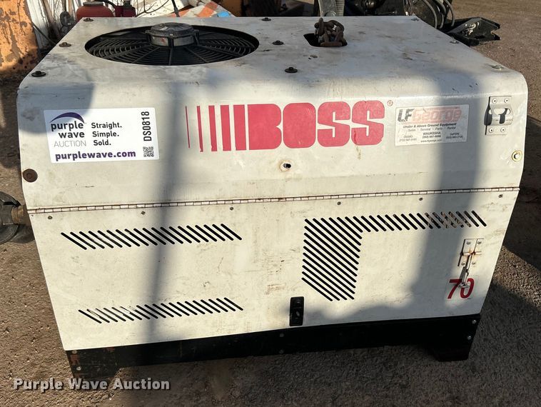 image for item DS0818 Boss Bullet air compressor