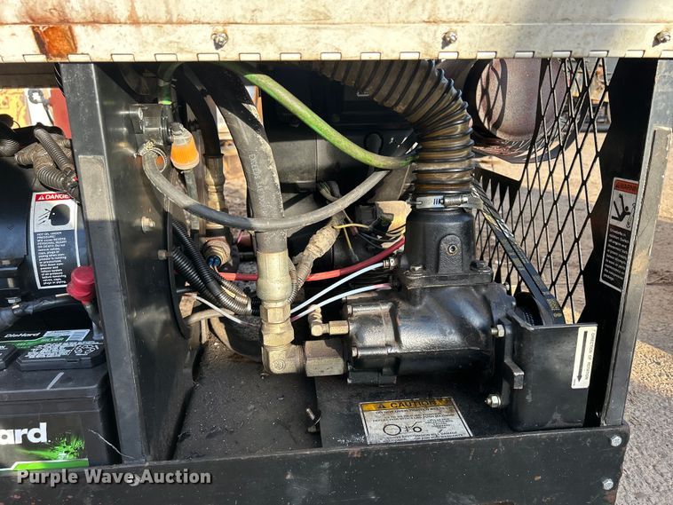 image for item DS0818 Boss Bullet air compressor