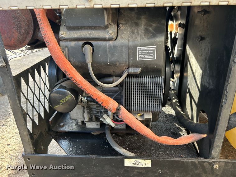 image for item DS0818 Boss Bullet air compressor