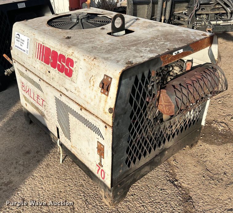 image for item DS0819 Boss Bullet air compressor