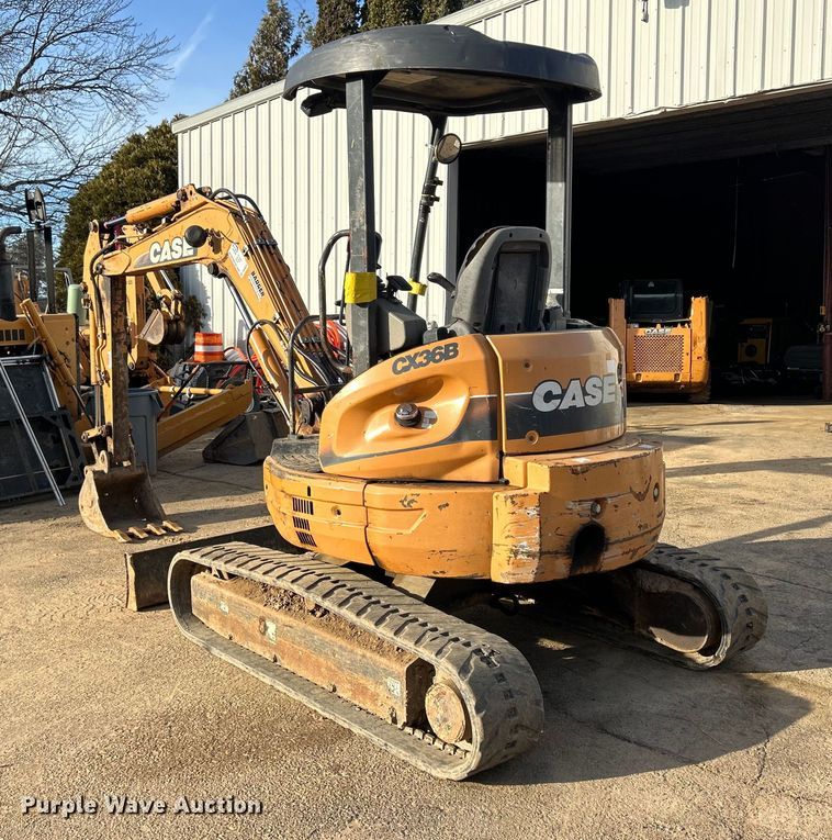 image for item DS0820 2012 Case CX36B mini excavator