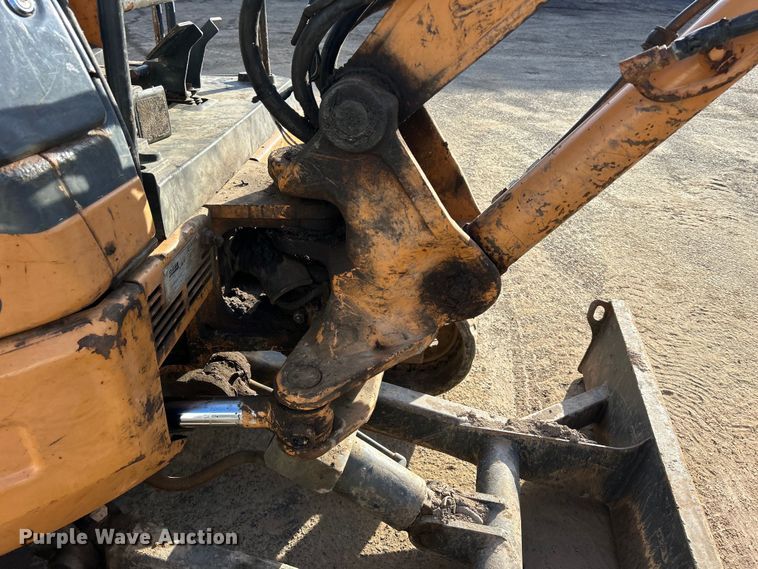 image for item DS0820 2012 Case CX36B mini excavator