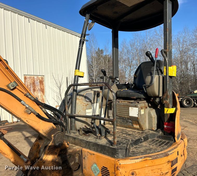 image for item DS0820 2012 Case CX36B mini excavator