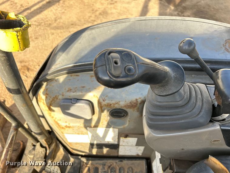 image for item DS0820 2012 Case CX36B mini excavator