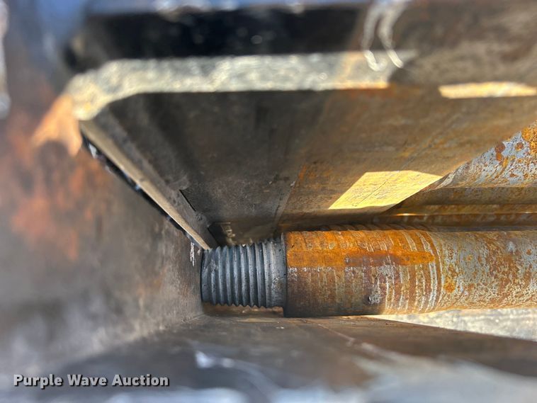 image for item DS0821 1999 Vermeer  D40X40 directional boring unit