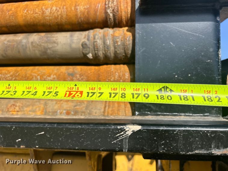 image for item DS0821 1999 Vermeer  D40X40 directional boring unit