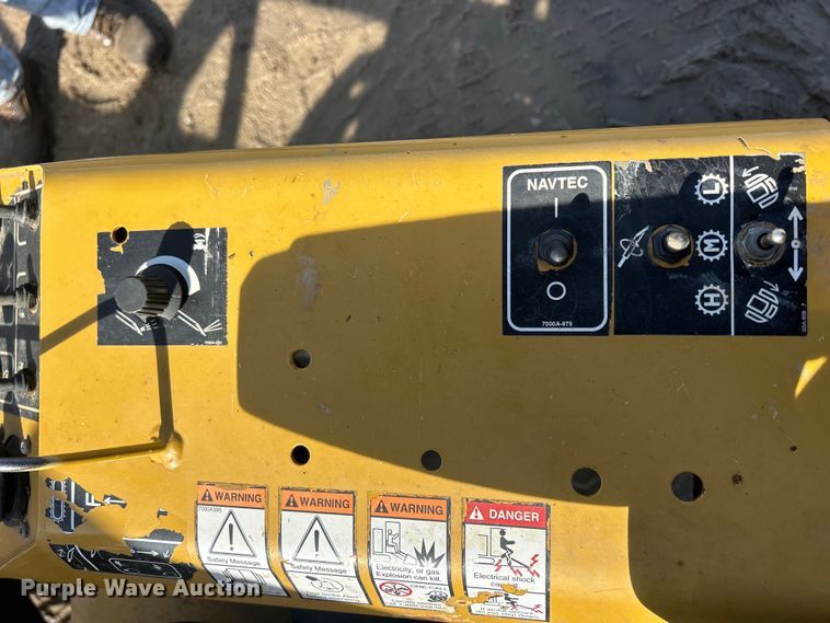 image for item DS0821 1999 Vermeer  D40X40 directional boring unit