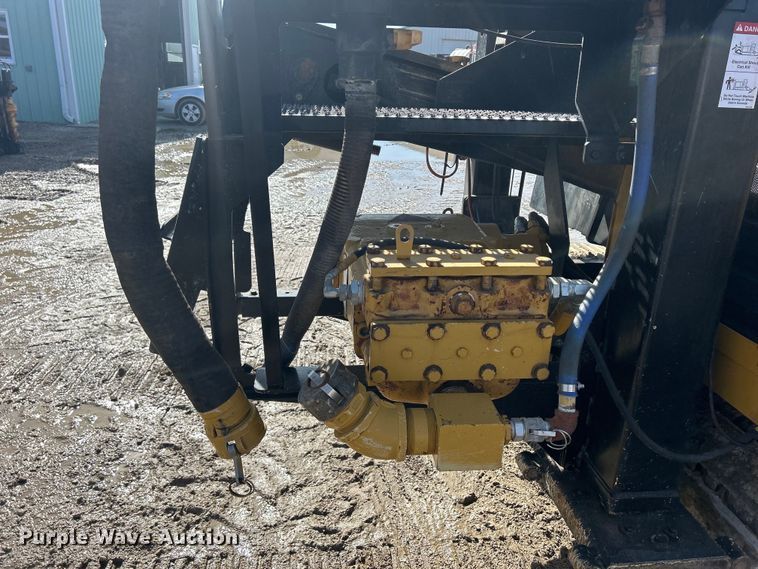 image for item DS0821 1999 Vermeer  D40X40 directional boring unit