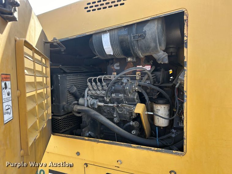 image for item DS0821 1999 Vermeer  D40X40 directional boring unit