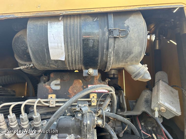 image for item DS0821 1999 Vermeer  D40X40 directional boring unit