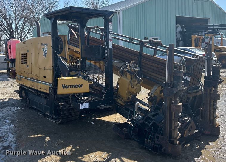 image for item DS0822 1999 Vermeer  D40X40 directional boring unit