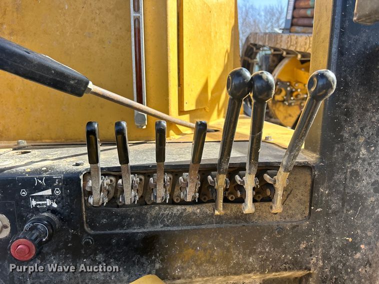 image for item DS0822 1999 Vermeer  D40X40 directional boring unit