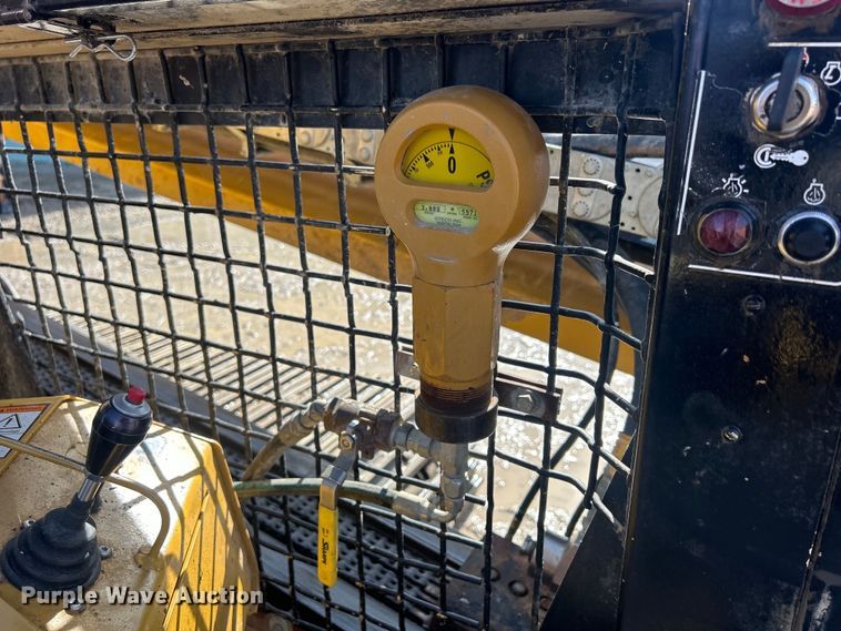 image for item DS0822 1999 Vermeer  D40X40 directional boring unit