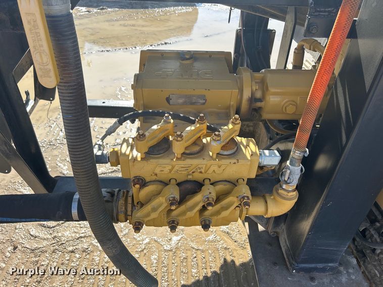 image for item DS0823 2000 Vermeer  D40X40 directional boring unit