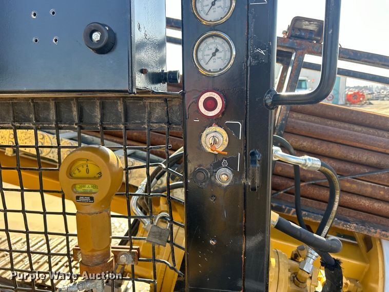 image for item DS0823 2000 Vermeer  D40X40 directional boring unit