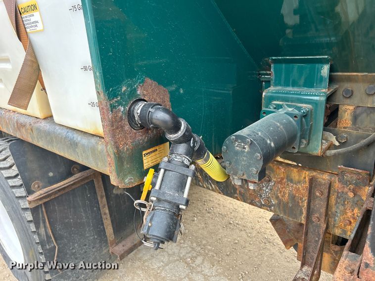 image for item DS0826 2014 International 7400 dump truck