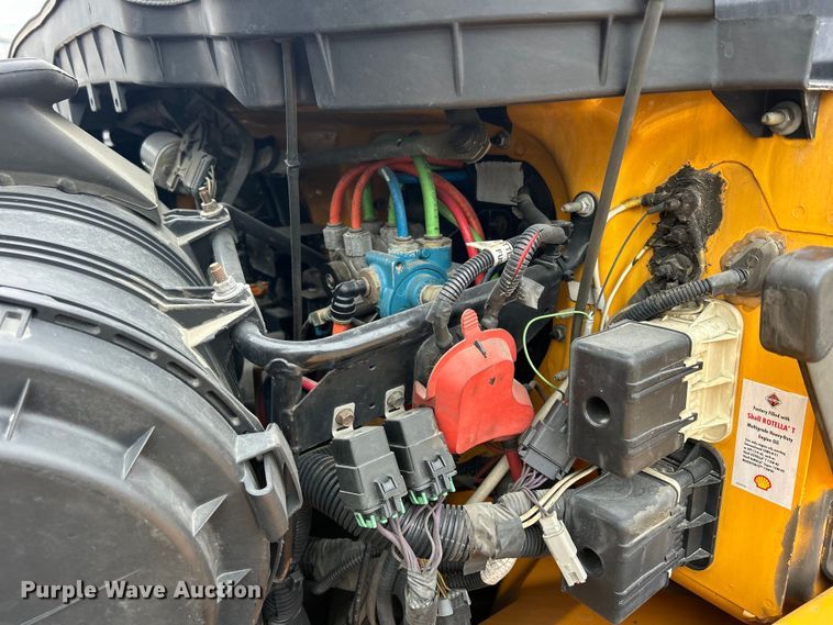 image for item DS0826 2014 International 7400 dump truck