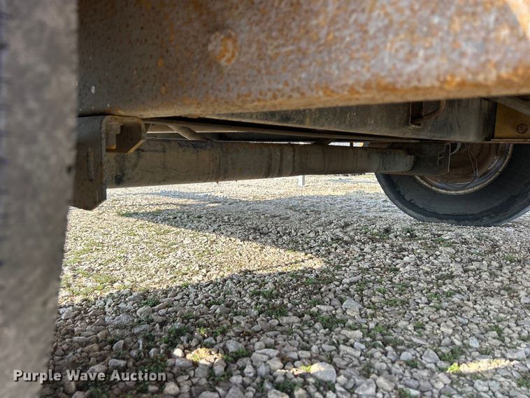 image for item DS0827 2005 Vermeer  BC1400 XL wood chipper