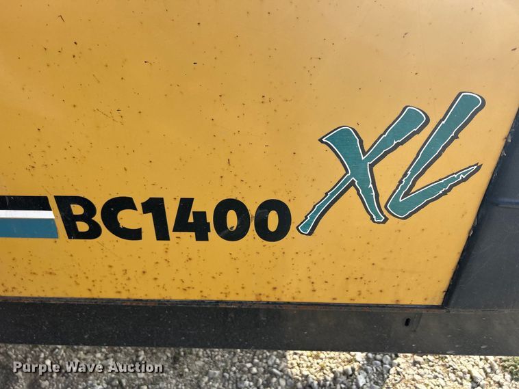 image for item DS0827 2005 Vermeer  BC1400 XL wood chipper