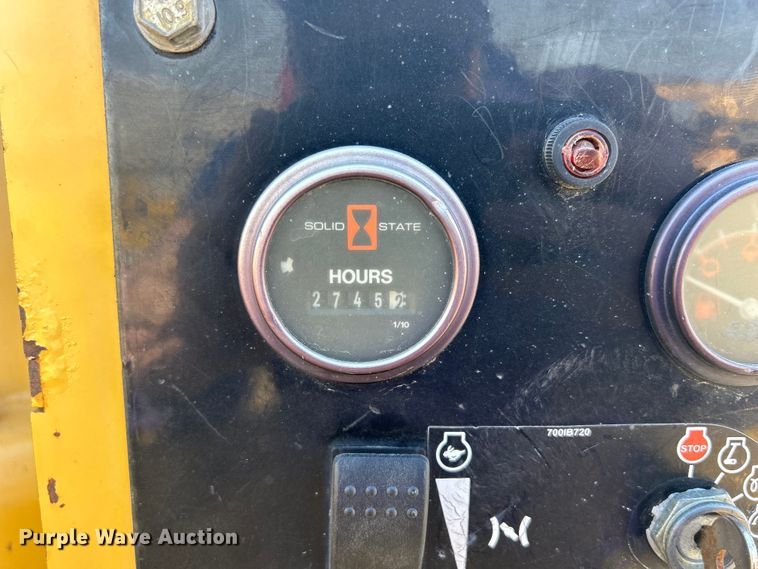 image for item DS0827 2005 Vermeer  BC1400 XL wood chipper