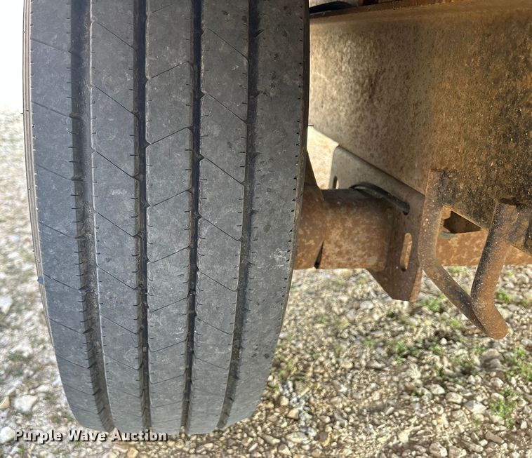 image for item DS0827 2005 Vermeer  BC1400 XL wood chipper