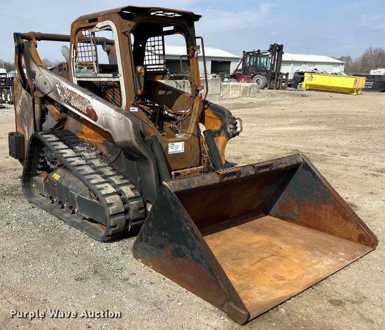image for item DS0828 2020 Bobcat T66 skid steer loader