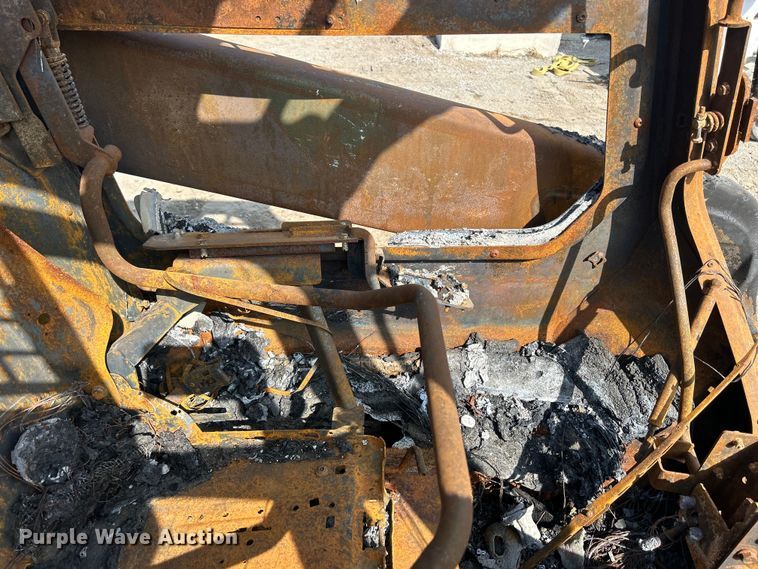 image for item DS0828 2020 Bobcat T66 skid steer loader