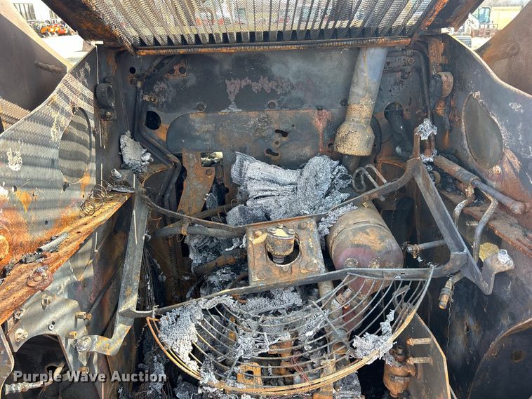 image for item DS0828 2020 Bobcat T66 skid steer loader