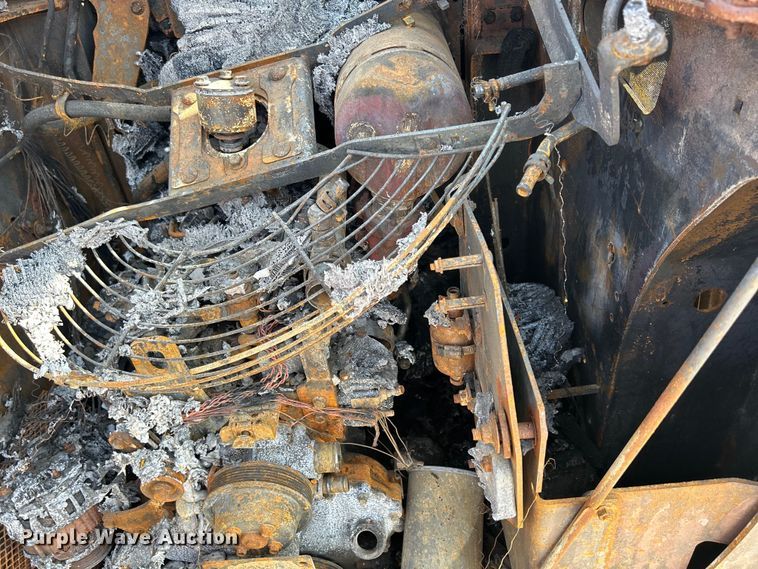 image for item DS0828 2020 Bobcat T66 skid steer loader