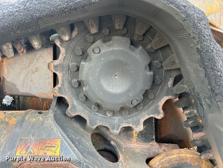 image for item DS0828 2020 Bobcat T66 skid steer loader