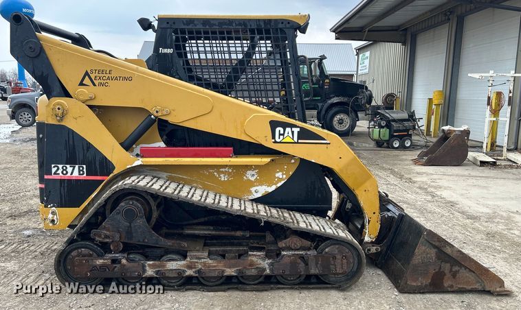 image for item DS0829 2006 Caterpillar 287B skid steer loader