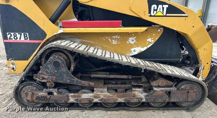 image for item DS0829 2006 Caterpillar 287B skid steer loader