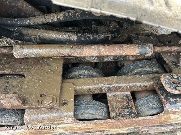 image for item DS0829 2006 Caterpillar 287B skid steer loader