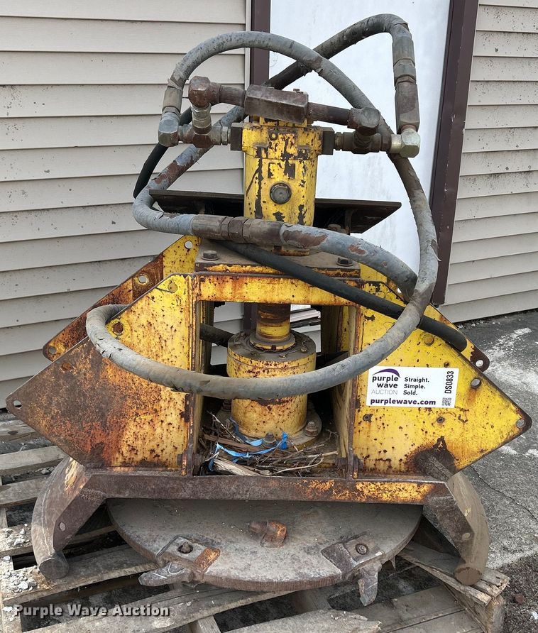 image for item DS0833 1996 Pro Mac 36CMP 36