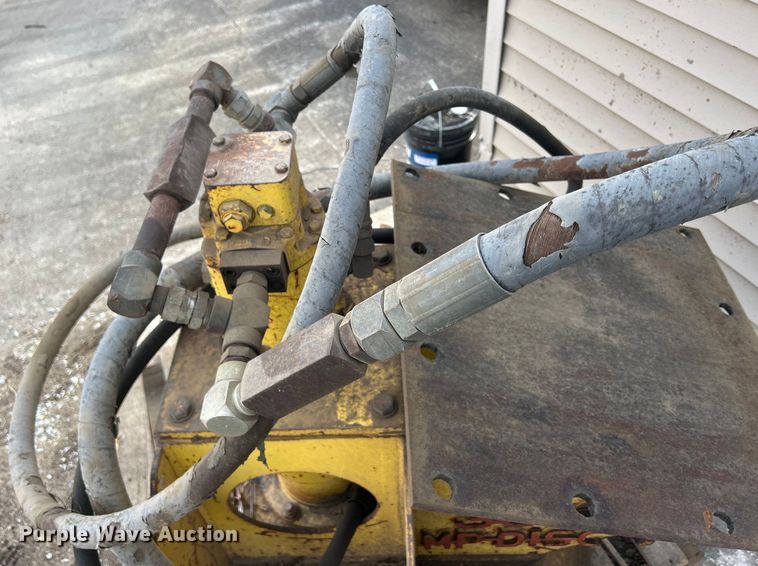 image for item DS0833 1996 Pro Mac 36CMP 36