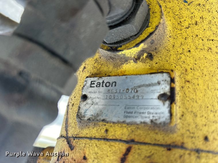 image for item DS0833 1996 Pro Mac 36CMP 36