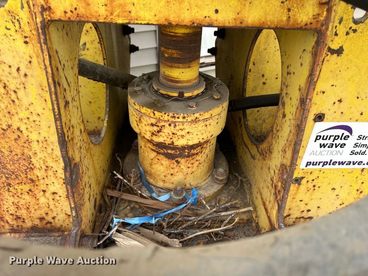 image for item DS0833 1996 Pro Mac 36CMP 36