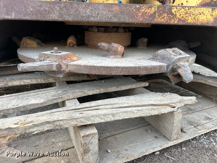 image for item DS0833 1996 Pro Mac 36CMP 36