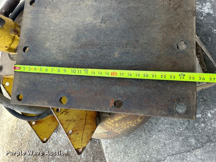 image for item DS0833 1996 Pro Mac 36CMP 36