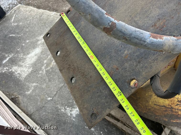 image for item DS0833 1996 Pro Mac 36CMP 36