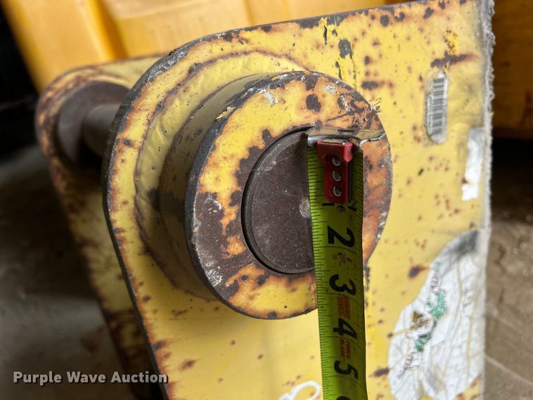 image for item DS0833 1996 Pro Mac 36CMP 36