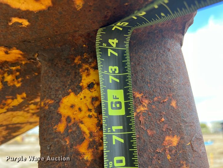 image for item DS2484 Trench box