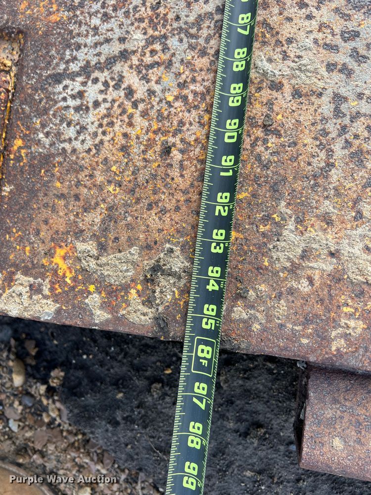 image for item DS2484 Trench box