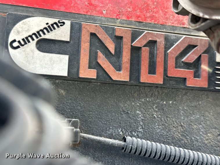 image for item DS2907 1999 Kenworth  T800 vacuum truck