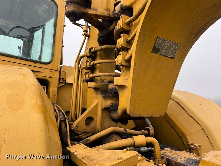 image for item DS2925 1985 Caterpillar 621B conventional scraper 